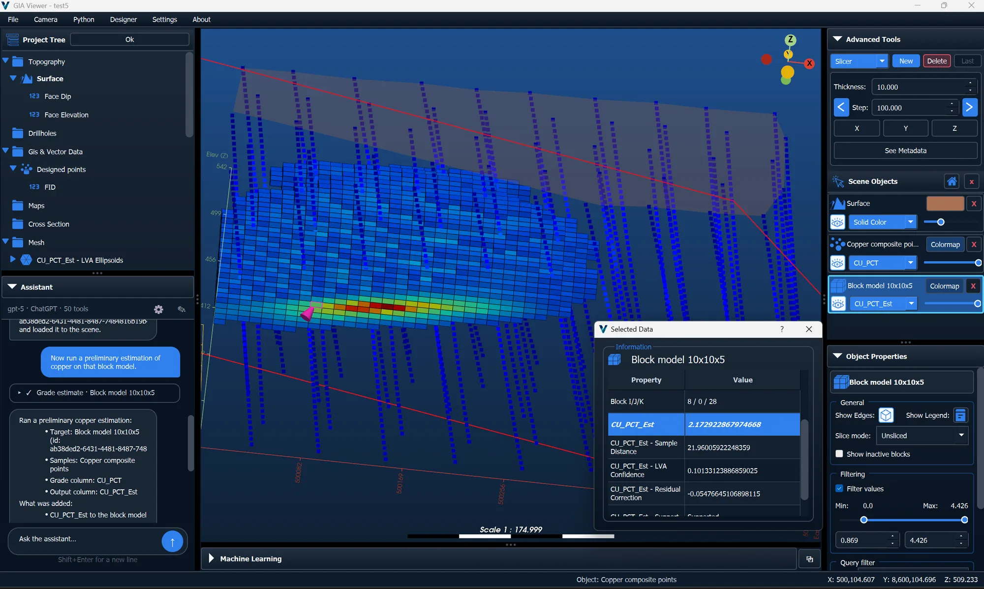 Interfaz de GIA Viewer: árbol del proyecto, escena 3D con un modelo de bloques estimado, asistente de IA y propiedades del objeto